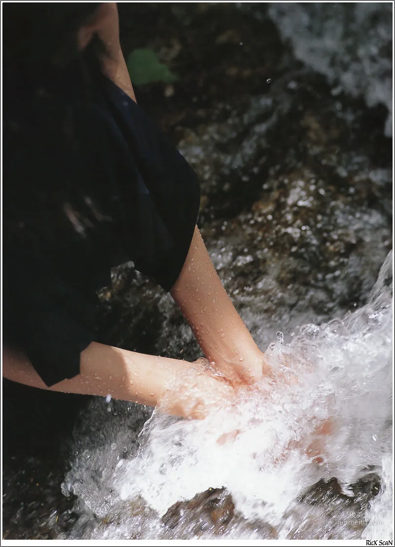 戸田恵梨香《Nature》 [Photobook] 寫真集 6