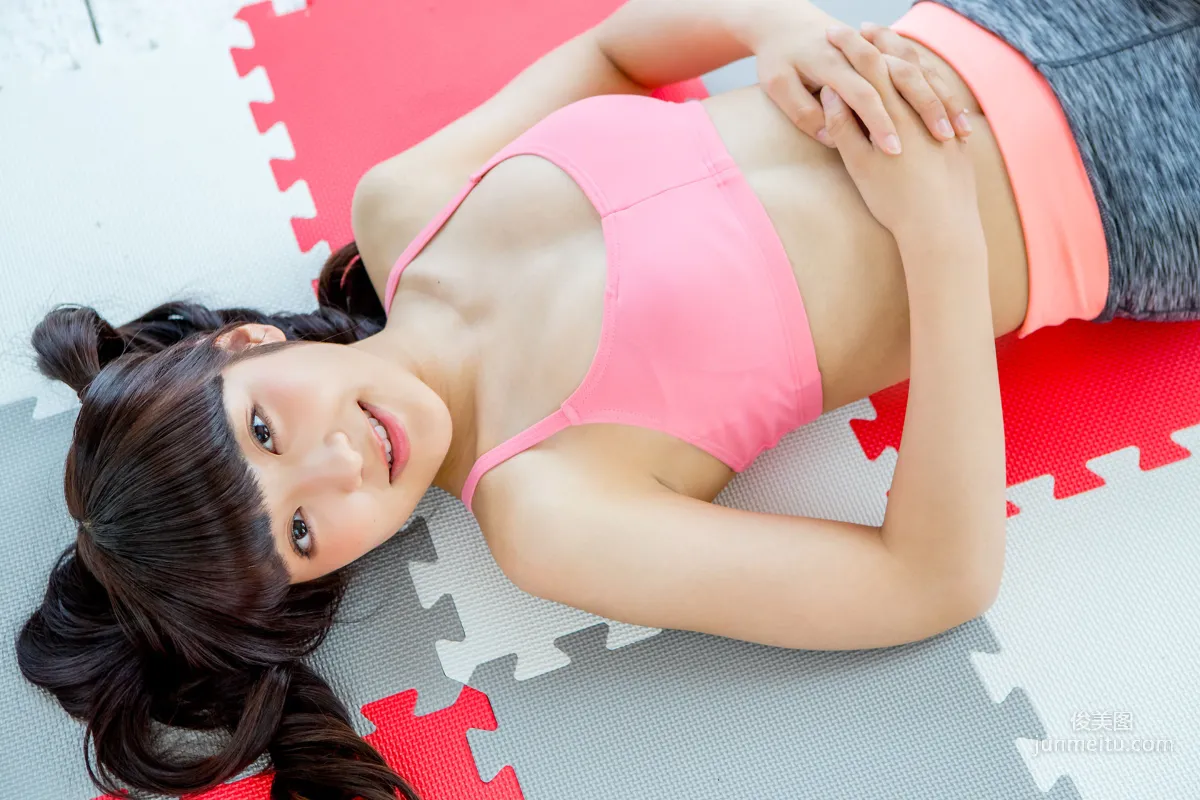 高梨あい《双马尾健身+背心系列》 [Minisuka.tv] 写真集40