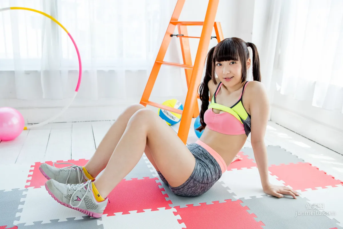高梨あい《双马尾健身+背心系列》 [Minisuka.tv] 写真集24