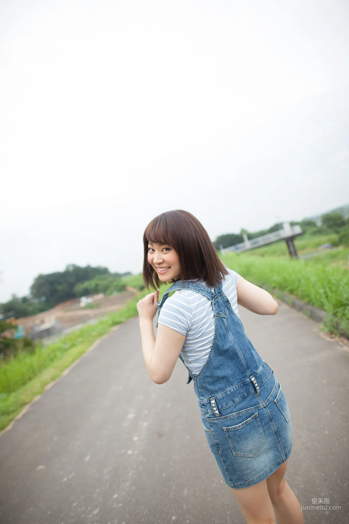 前園まみこ《牛仔裙誘惑+比基尼》 [Minisuka.tv] 寫真集 6