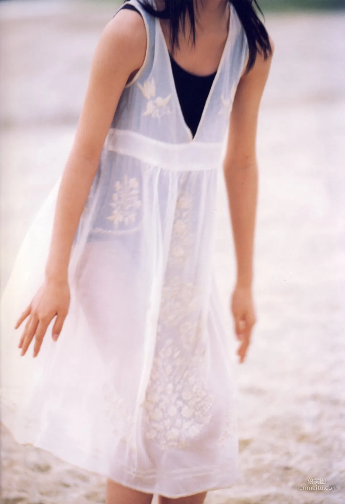 矢島舞美《舞美》 [PhotoBook] 写真集11