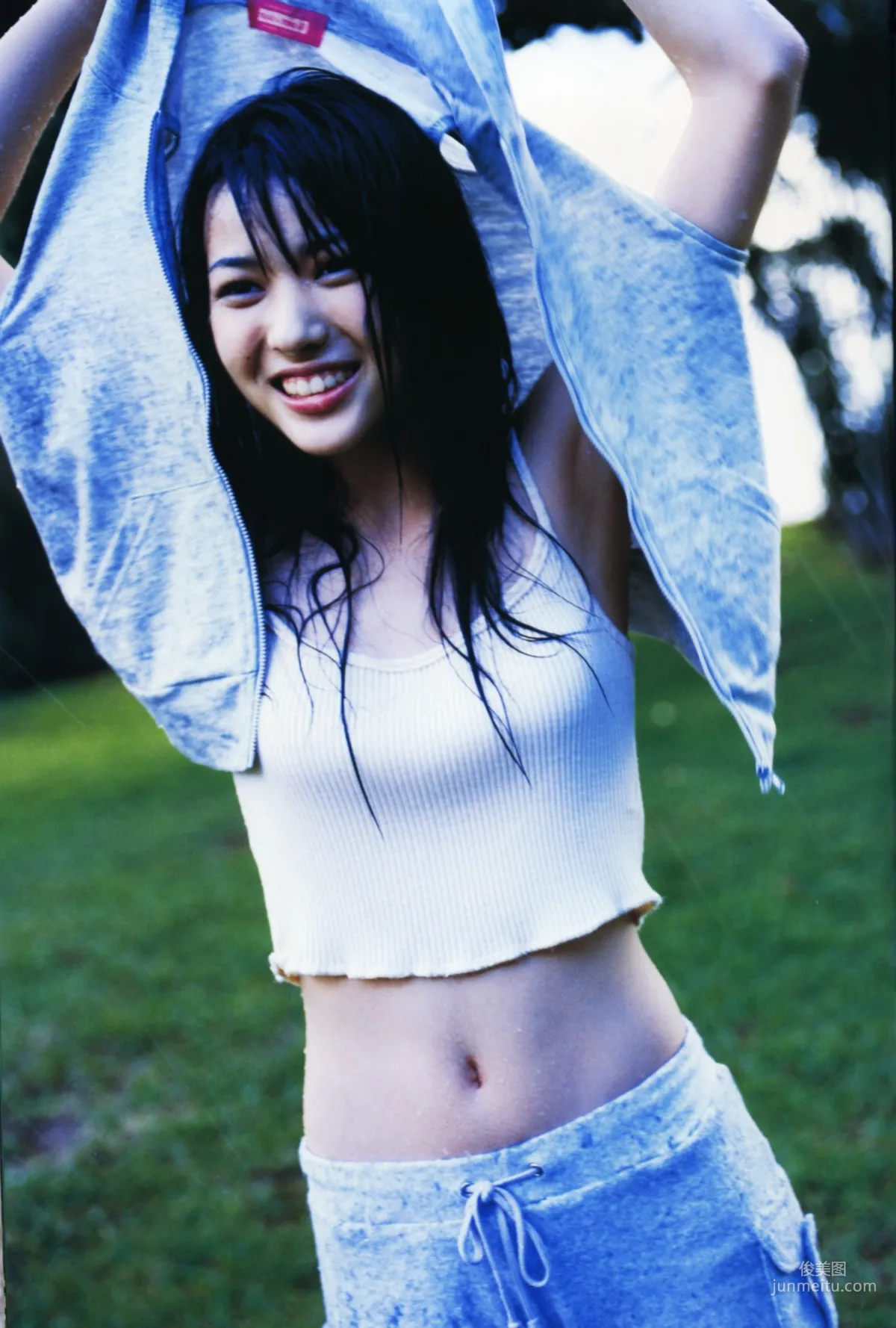矢島舞美《Sousola》 [PhotoBook] 写真集64
