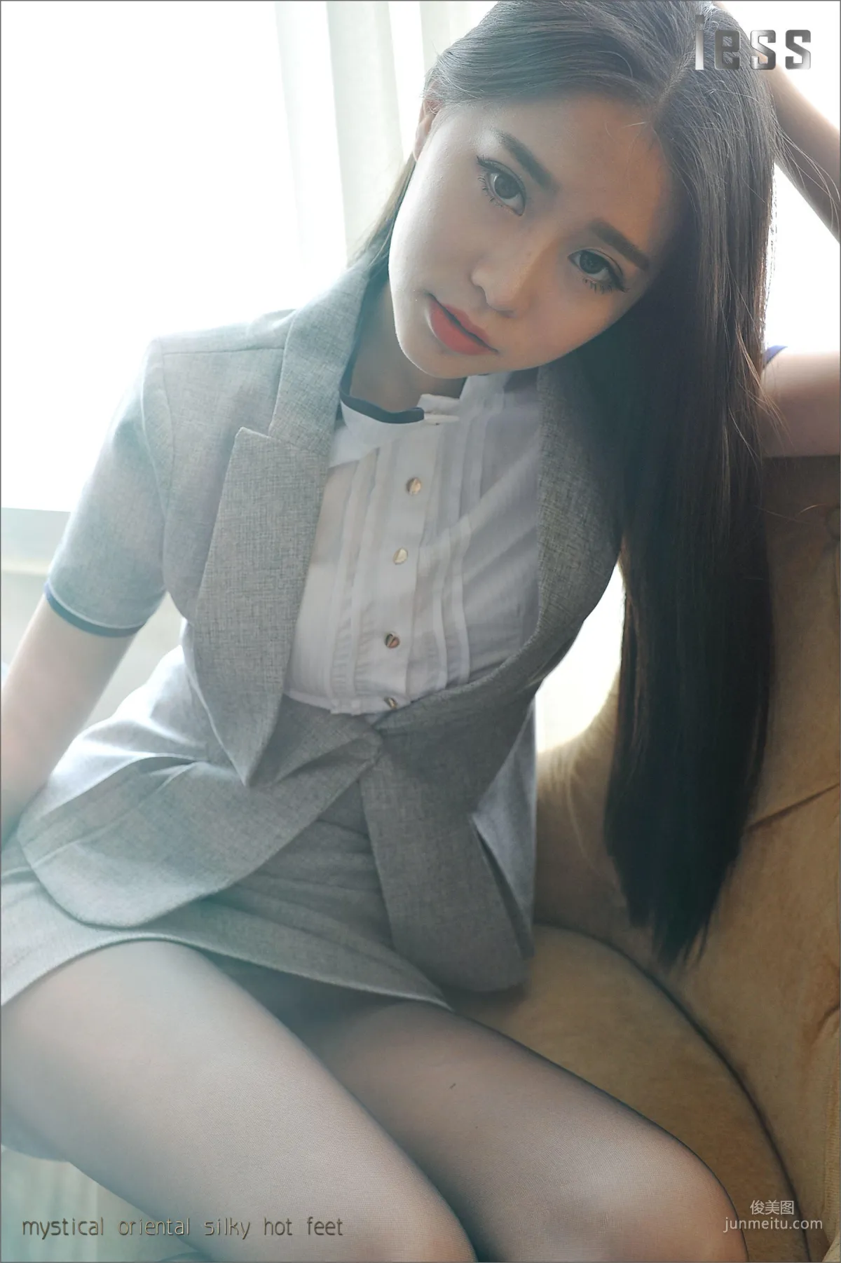絲足便當011 佳佳 《我的腿神我的愛》[IESS異思趣向] 寫真集 26