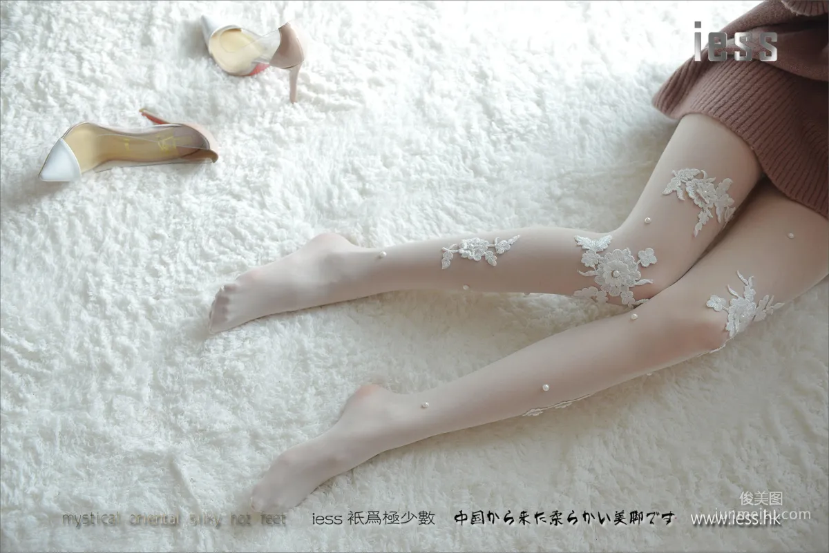 絲足便當083 佳佳 《雪蓮花》[IESS異思趣向] 寫真集 42