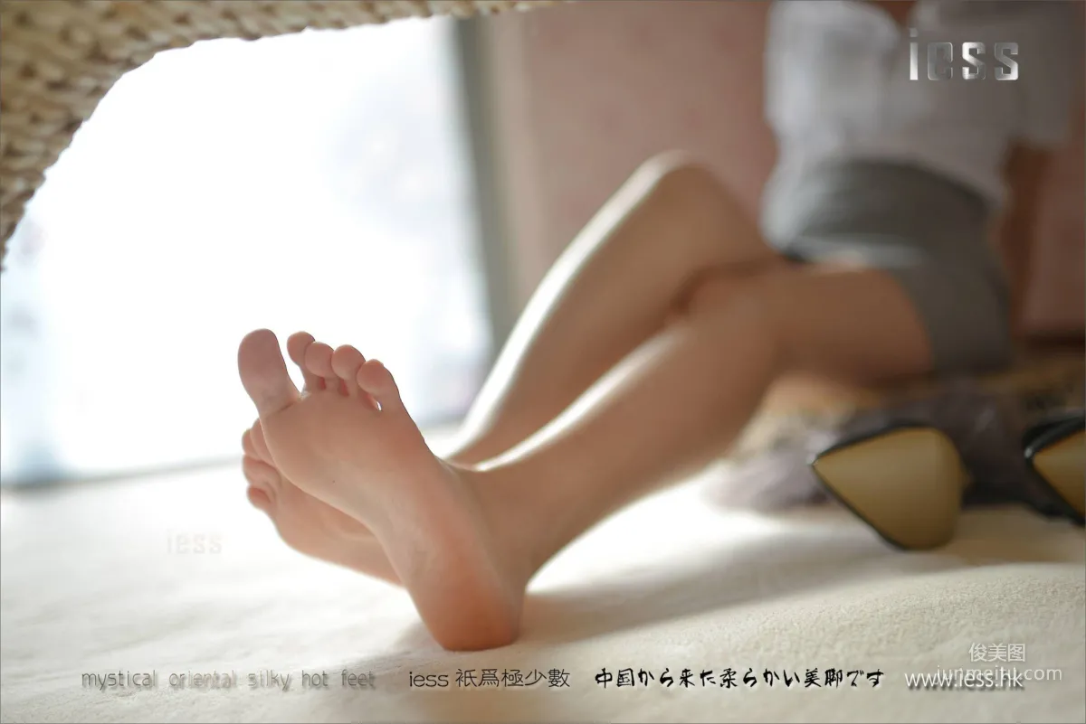 絲足便當111 小夕 《脫絲連續圖》[IESS異思趣向] 寫真集 84