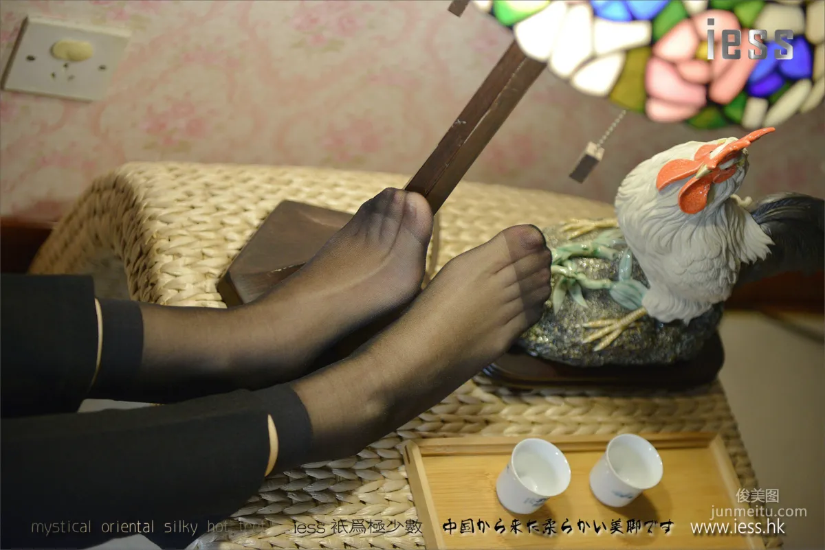絲足便當063 小夕 《台燈下的短絲襪》[IESS異思趣向] 寫真集 56
