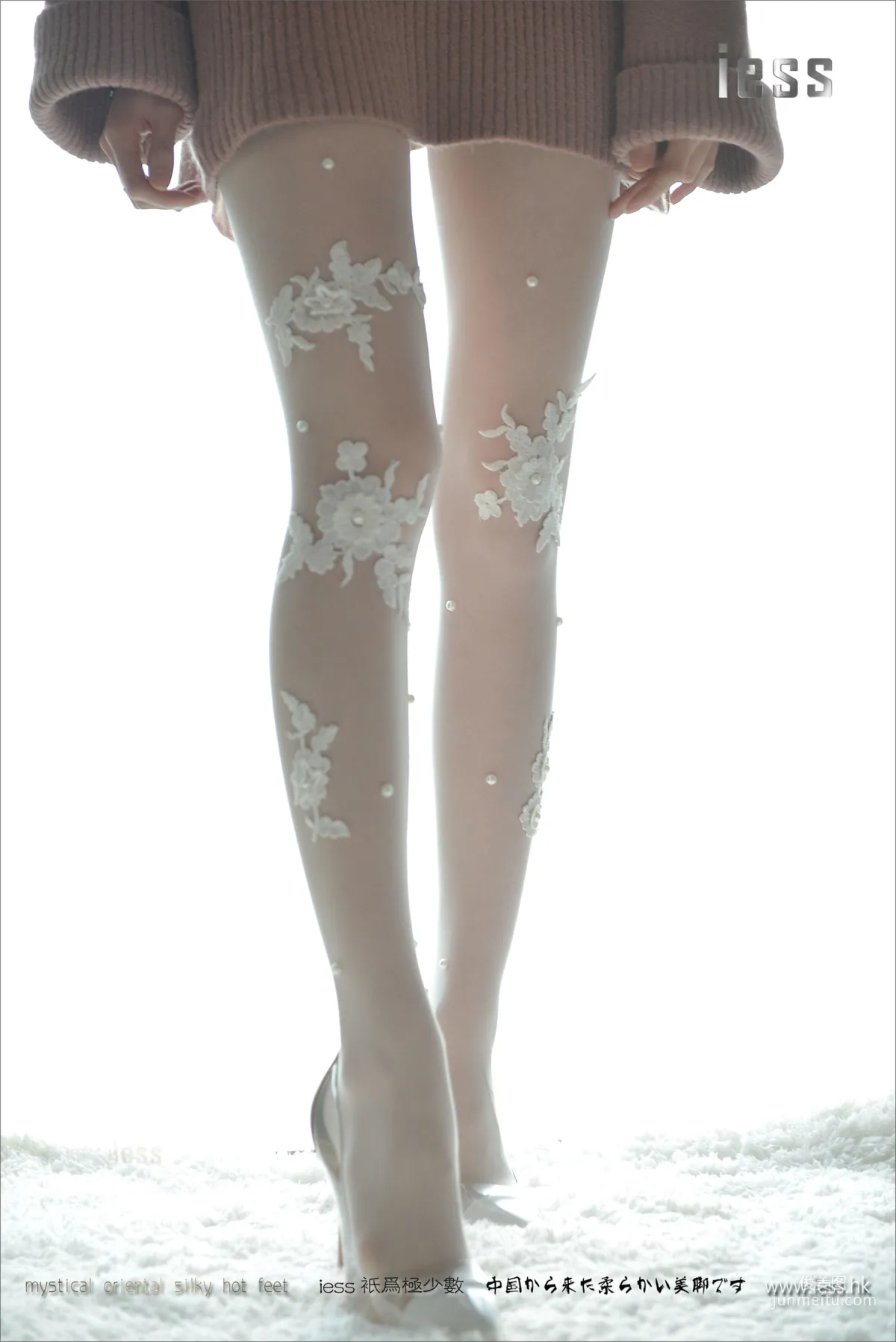 絲足便當083 佳佳 《雪蓮花》[IESS異思趣向] 寫真集 74