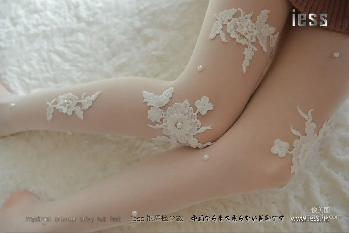 絲足便當083 佳佳 《雪蓮花》[IESS異思趣向] 寫真集 39