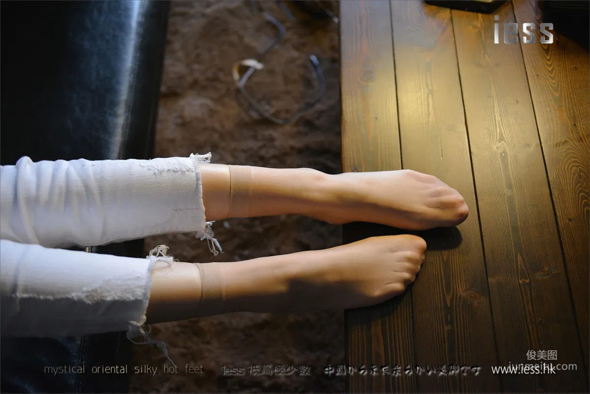 絲足便當090 小夕 《短肉絲特寫典藏》[IESS異思趣向] 寫真集 34