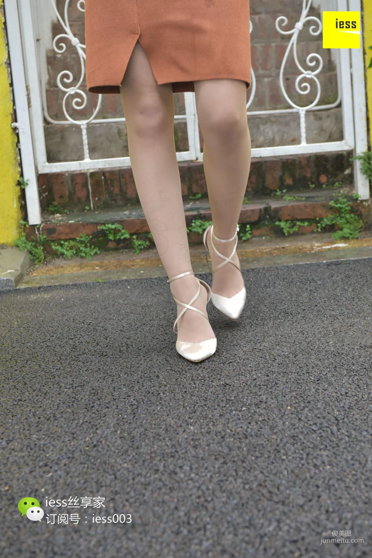 絲享家024 墨軒 《雨過天晴絲襪香》[IESS異思趣向] 寫真集 38