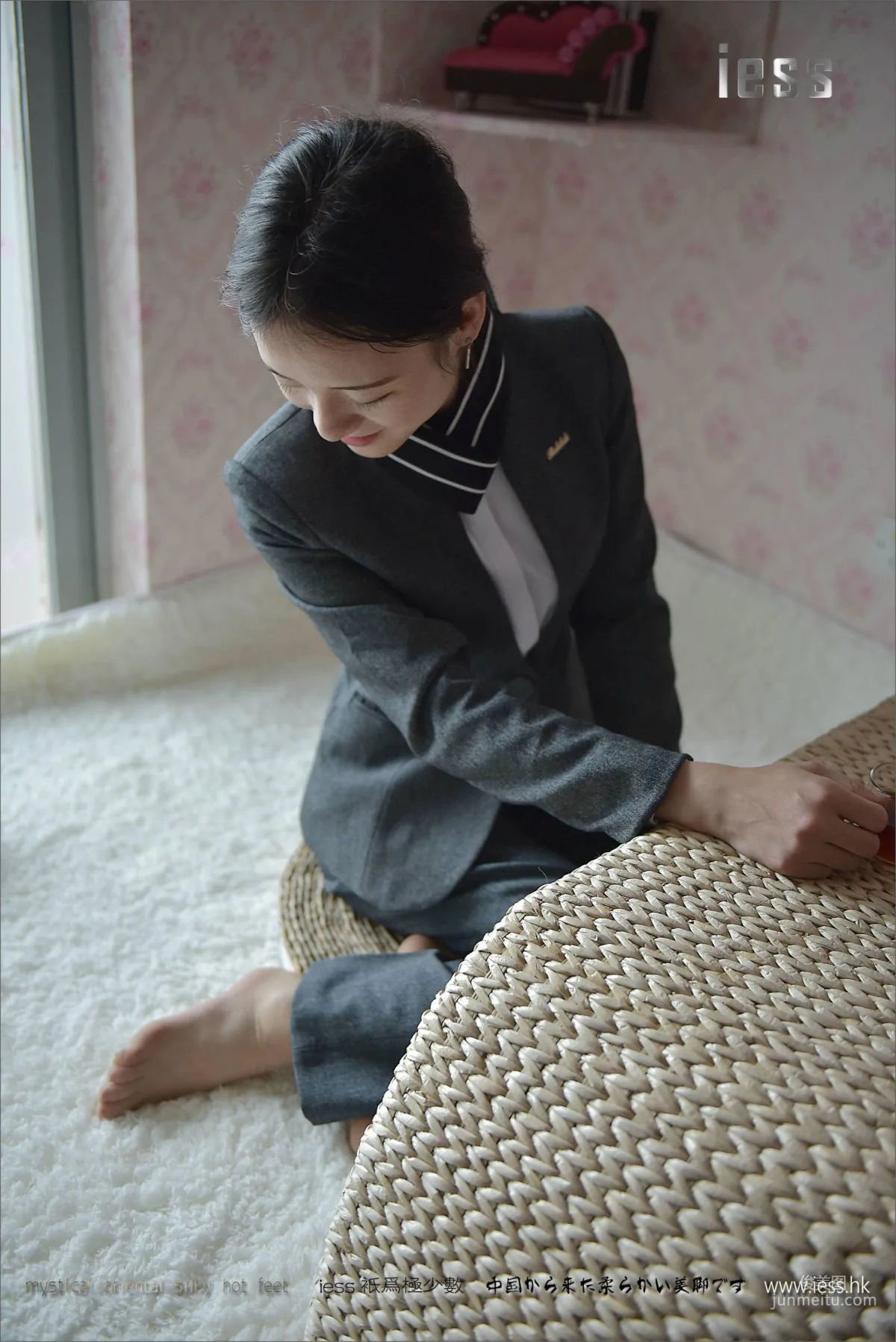 絲足便當114 小六 《小六的長褲短絲》[IESS異思趣向] 寫真集 37