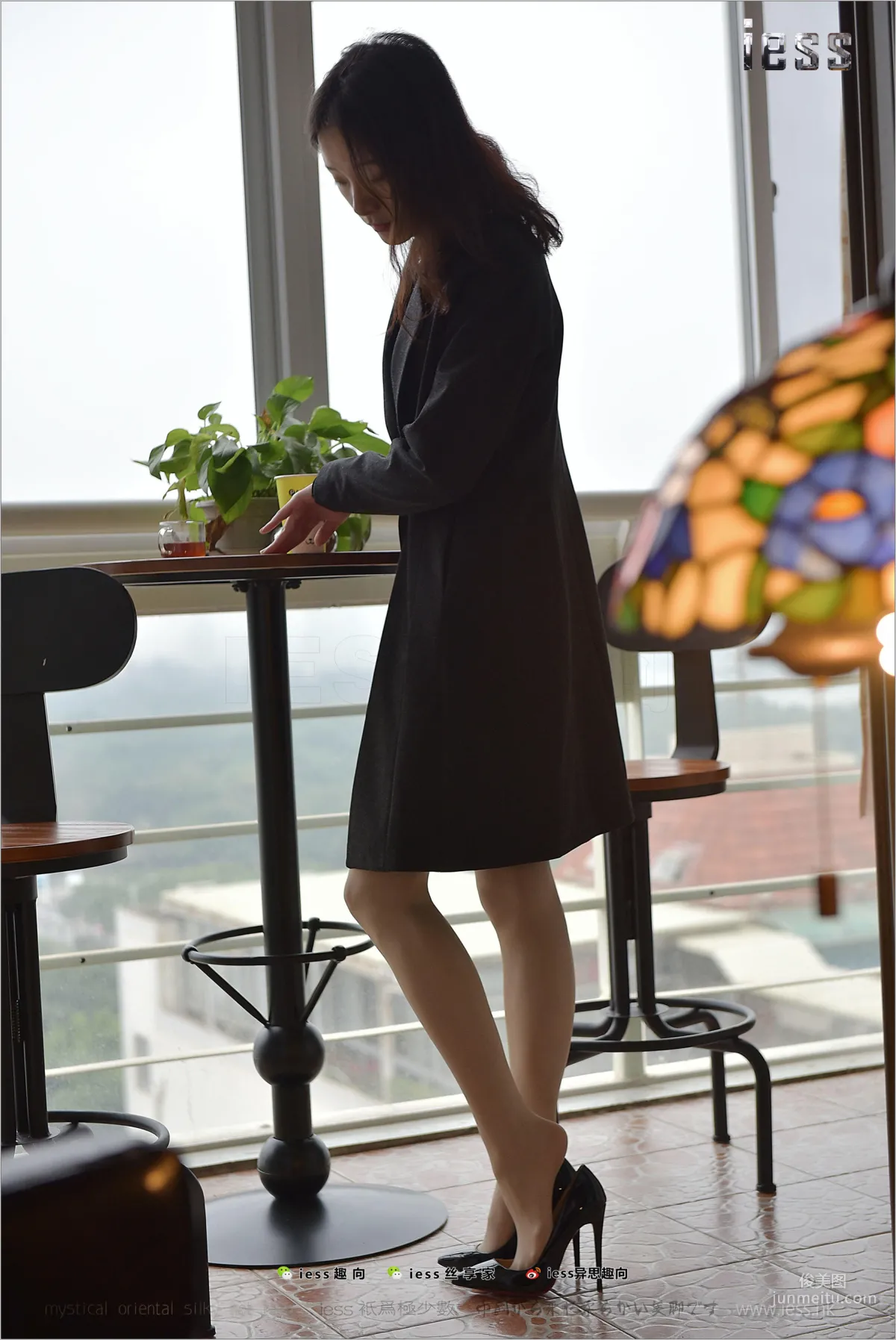 絲足便當175 小六 《風衣下的裸氨厚肉絲》[IESS異思趣向] 寫真集 98