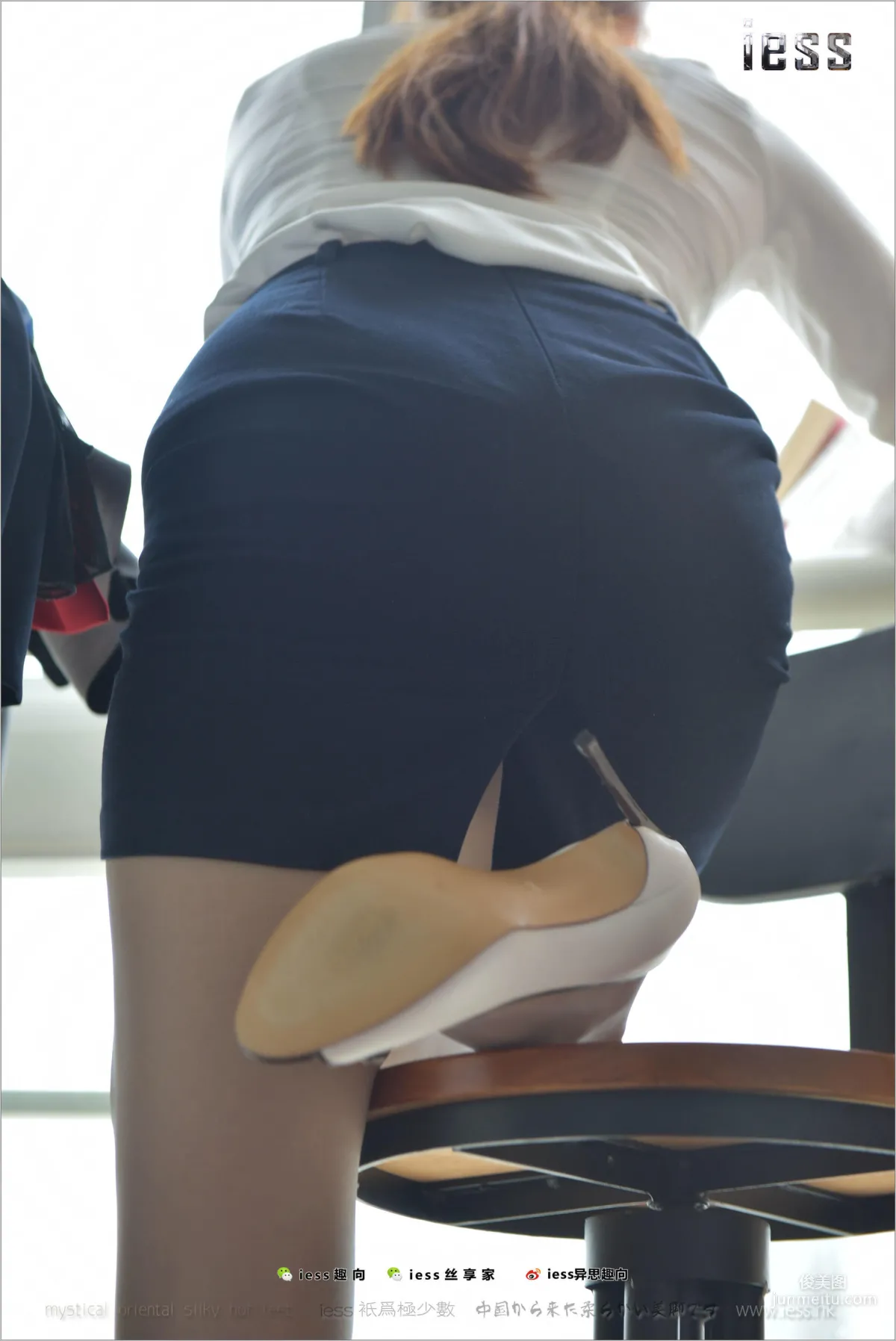絲足便當158 趙老師 《大大的心事》[IESS異思趣向] 寫真集 52