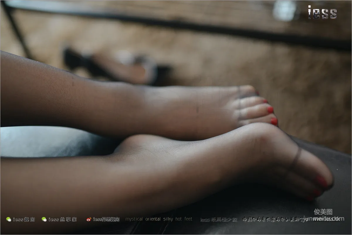 絲足便當162 芳芳 《人妻的黑絲腳》[IESS異思趣向] 寫真集 99