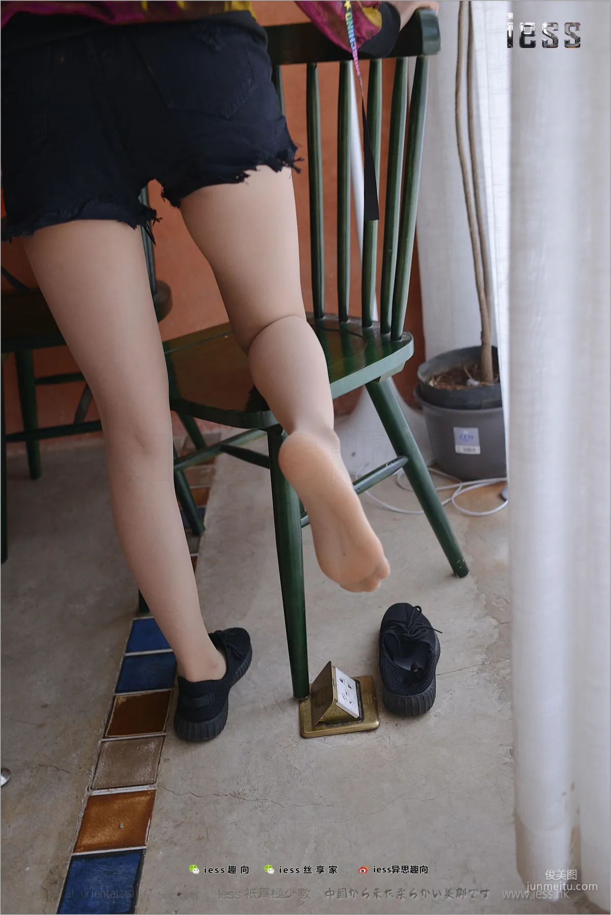絲足便當155 momo 《momo的運動鞋 》[IESS異思趣向] 寫真集 43