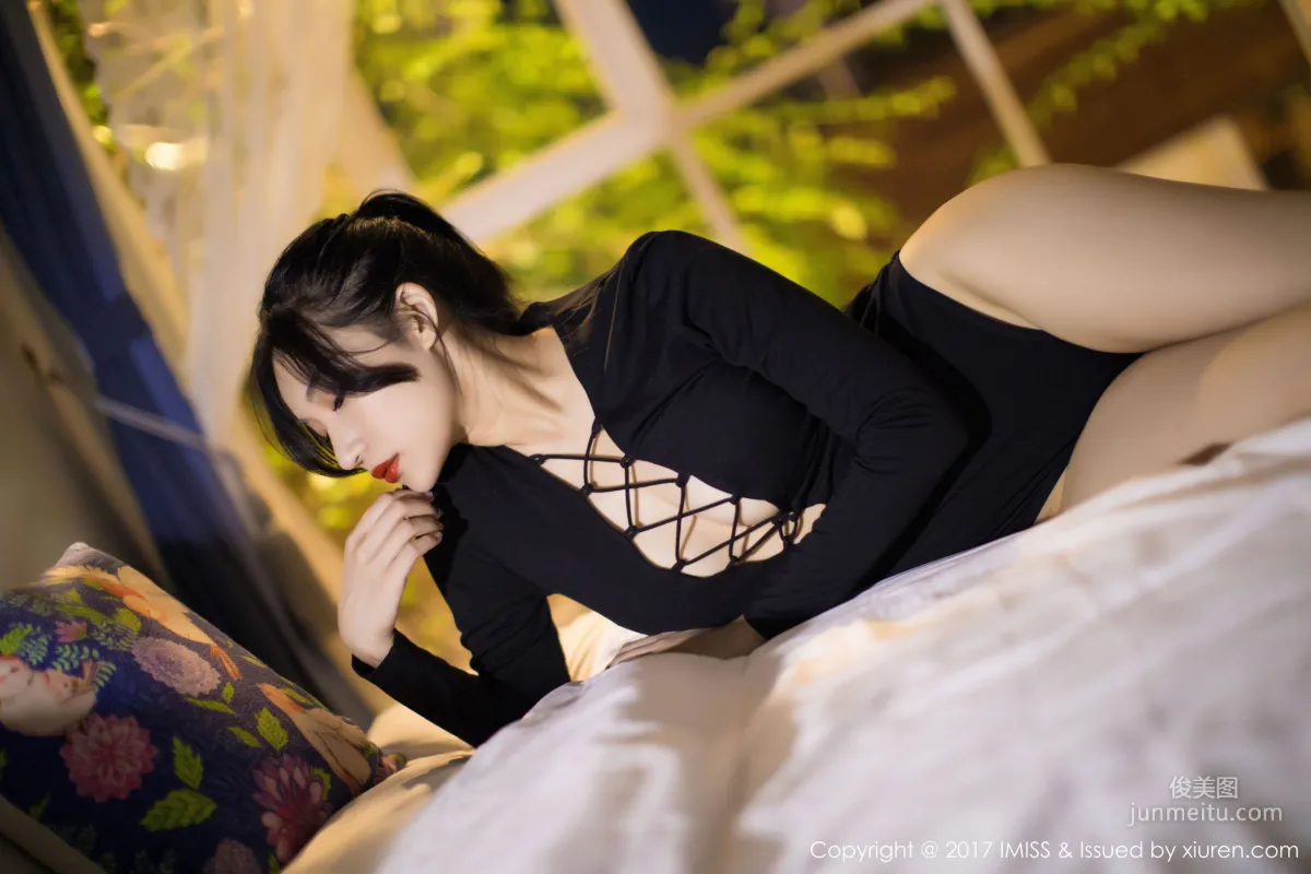 小狐狸Sica《黑色私房性感美腿》 [愛蜜社IMiss] VOL.194 寫真集 9