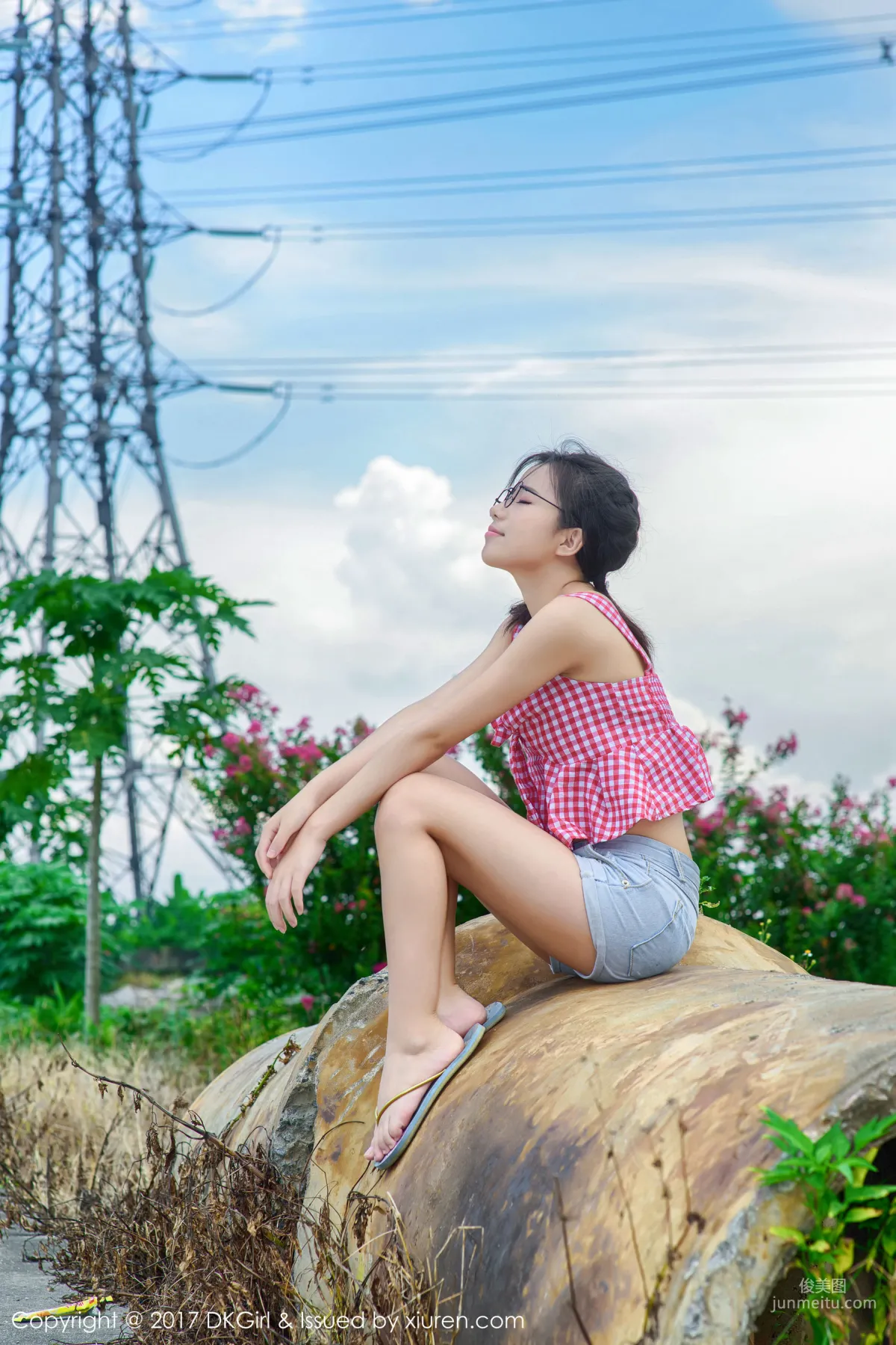 倉井優香《低湧之夏主題》 [DK禦女郎] VOL.051 寫真集 53