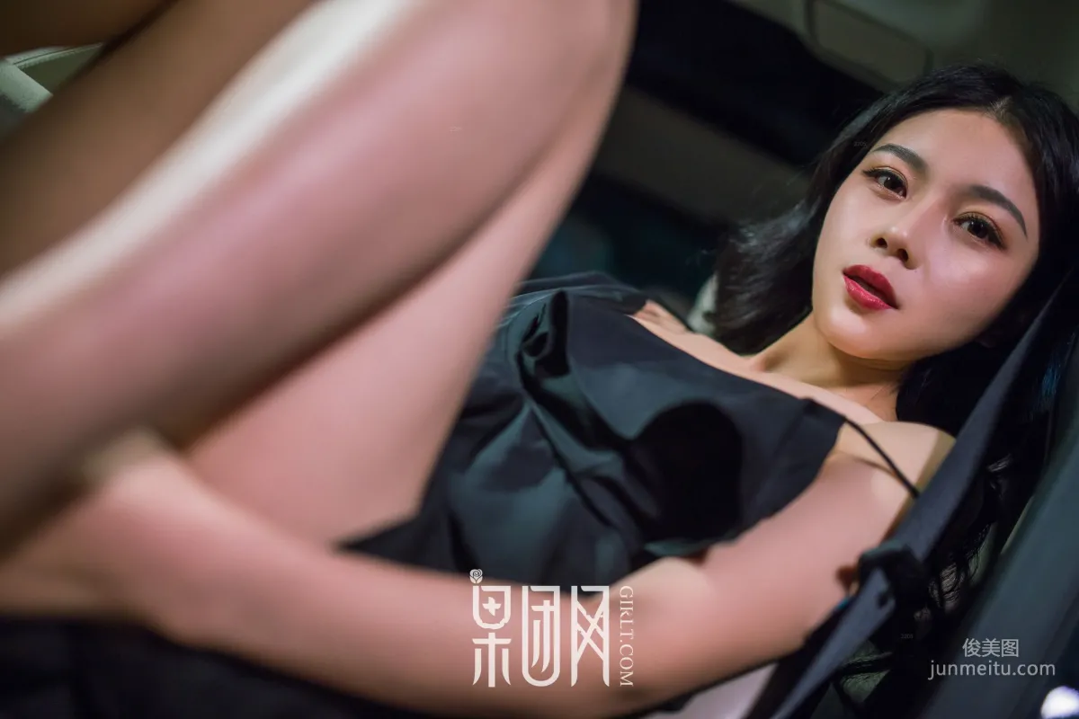 微微《美女vs豪車，你選擇哪個！》 [果團網Girlt] No.107 寫真集 55