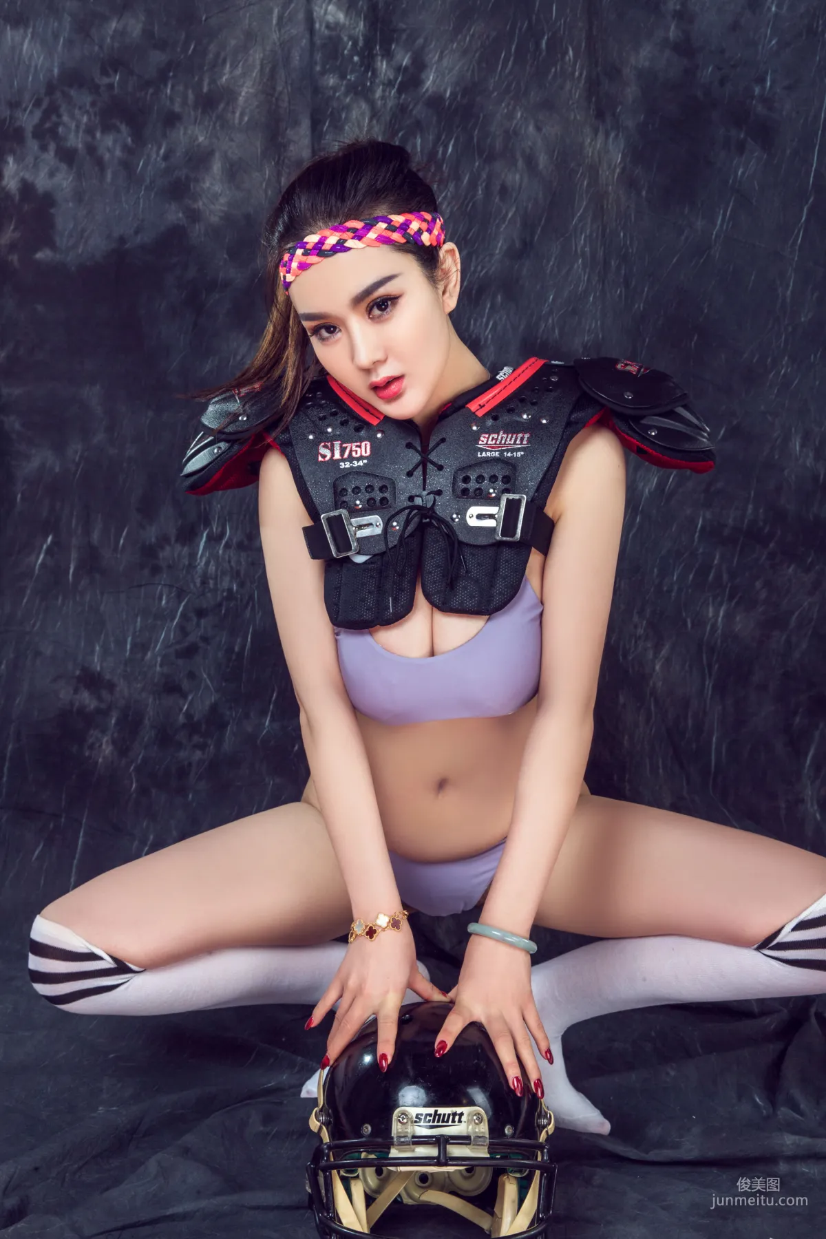 易阳《超级碗杯③》 [头条女神TouTiao] 写真集26