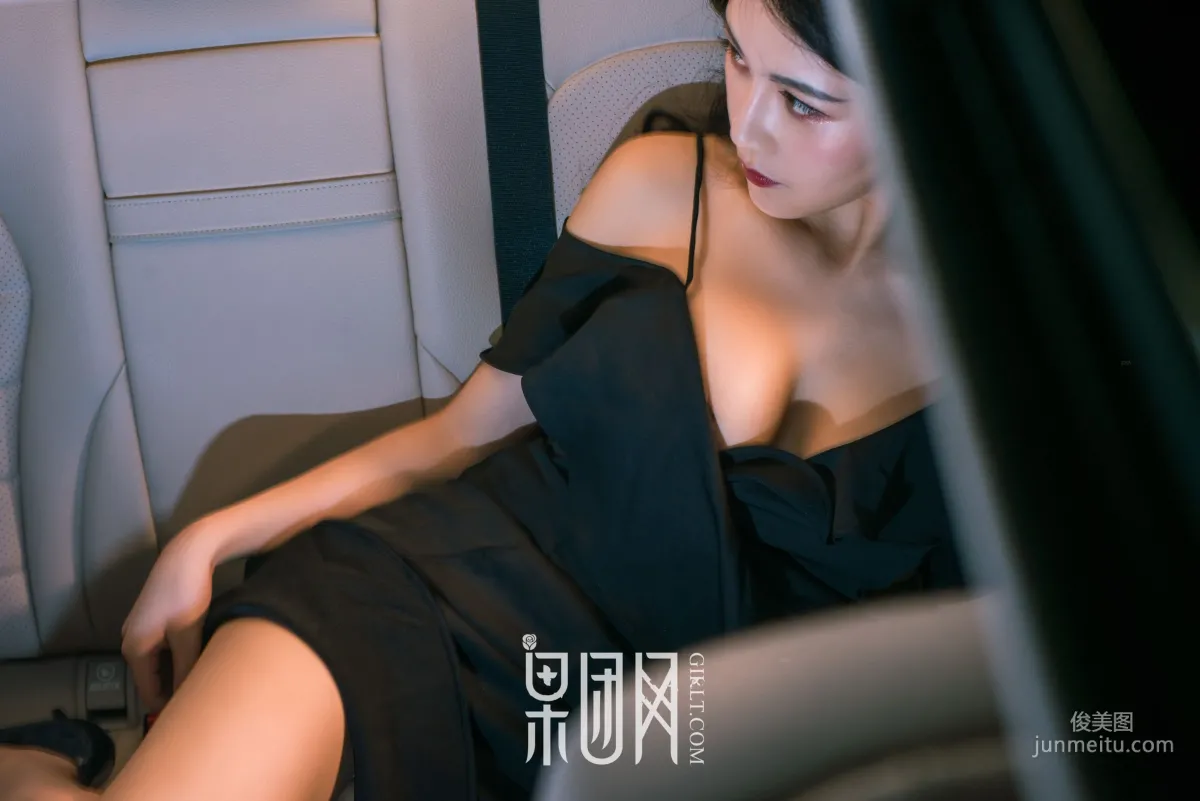 微微《美女vs豪車，你選擇哪個！》 [果團網Girlt] No.107 寫真集 26