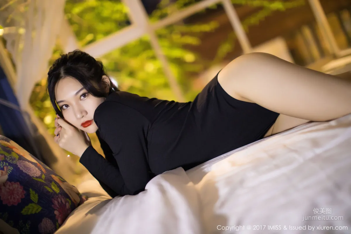 小狐狸Sica《黑色私房性感美腿》 [愛蜜社IMiss] VOL.194 寫真集 10