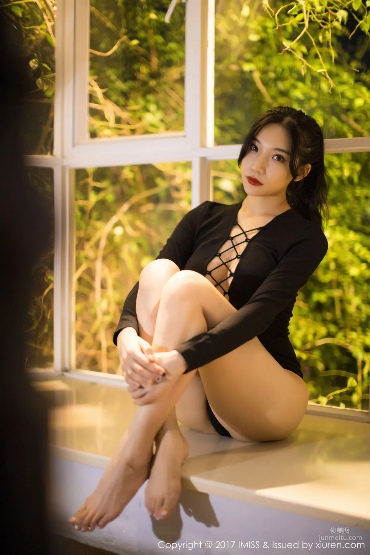 小狐狸Sica《黑色私房性感美腿》 [愛蜜社IMiss] VOL.194 寫真集 29