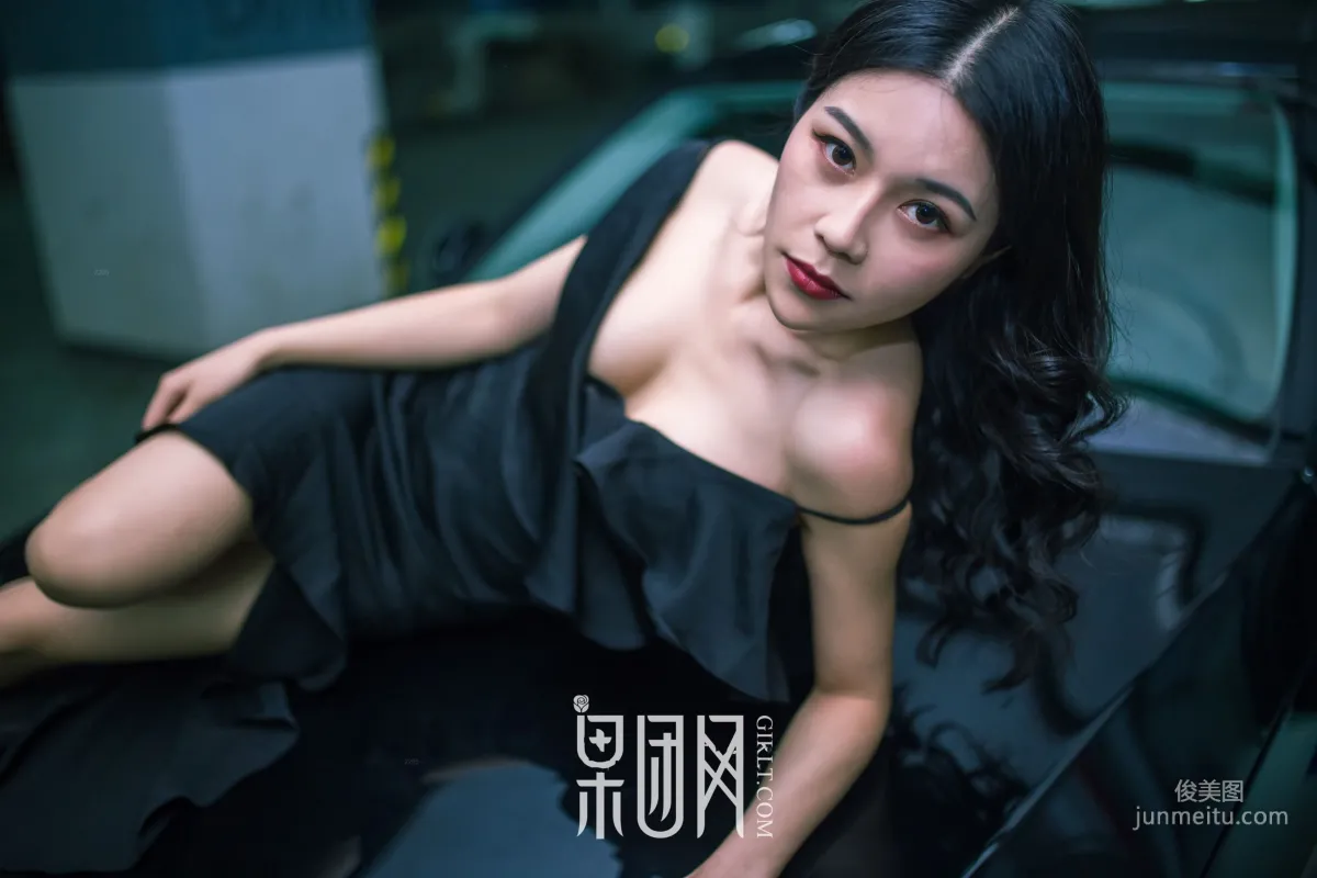 微微《美女vs豪車，你選擇哪個！》 [果團網Girlt] No.107 寫真集 8