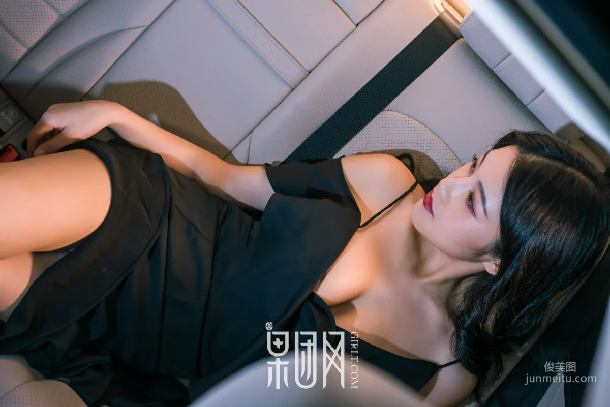 微微《美女vs豪車，你選擇哪個！》 [果團網Girlt] No.107 寫真集 29
