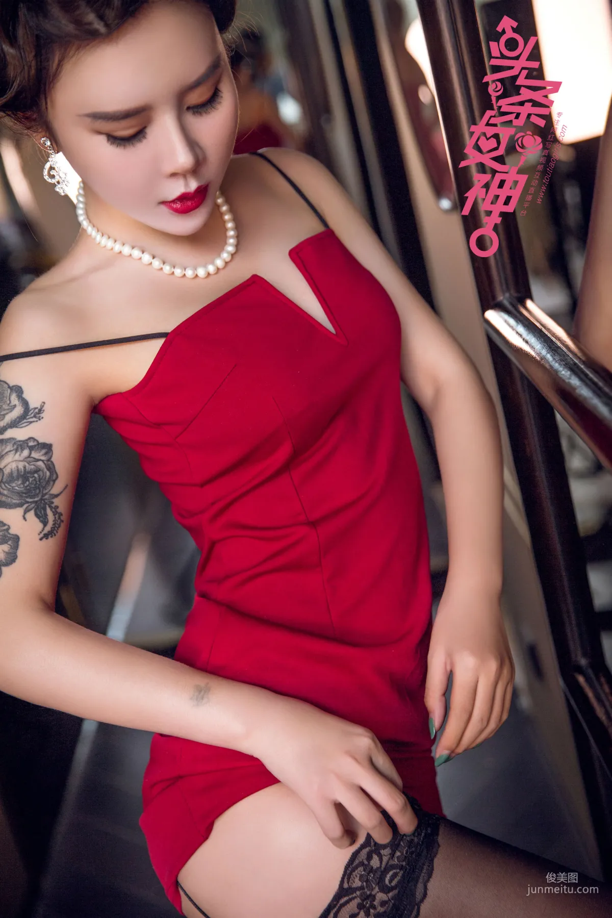 愛麗莎《夜上海 旗袍LOGO》 [頭條女神TouTiao] 寫真集 14