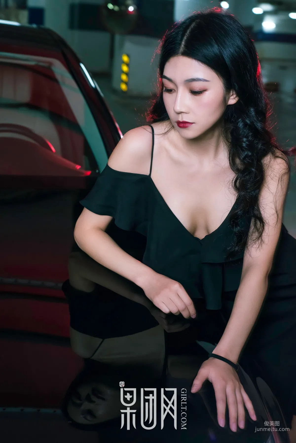 微微《美女vs豪車，你選擇哪個！》 [果團網Girlt] No.107 寫真集 57