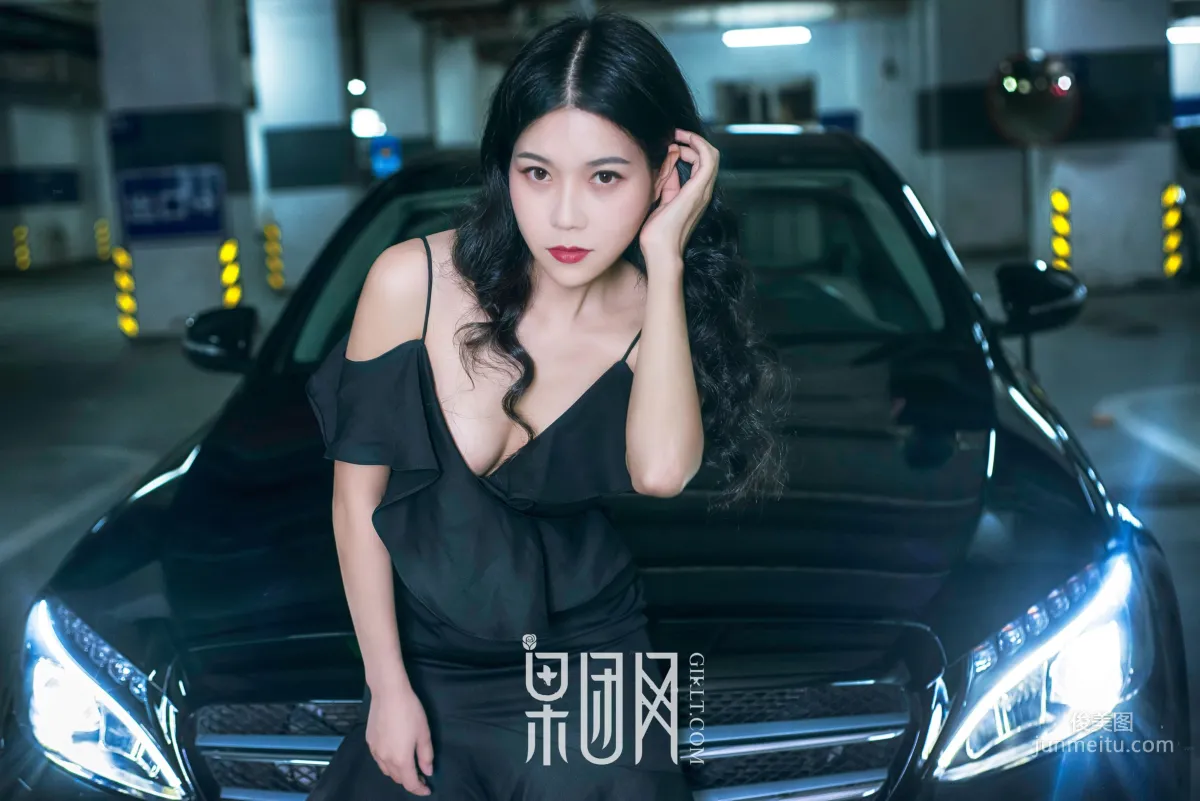 微微《美女vs豪車，你選擇哪個！》 [果團網Girlt] No.107 寫真集 13