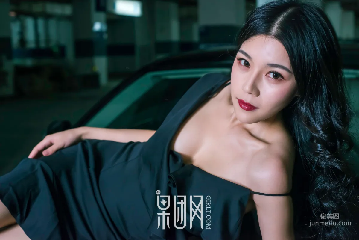 微微《美女vs豪車，你選擇哪個！》 [果團網Girlt] No.107 寫真集 22