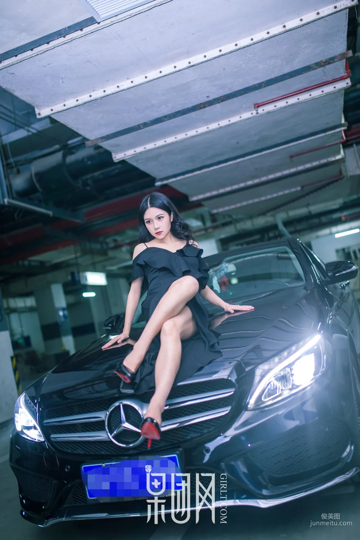微微《美女vs豪車，你選擇哪個！》 [果團網Girlt] No.107 寫真集 5