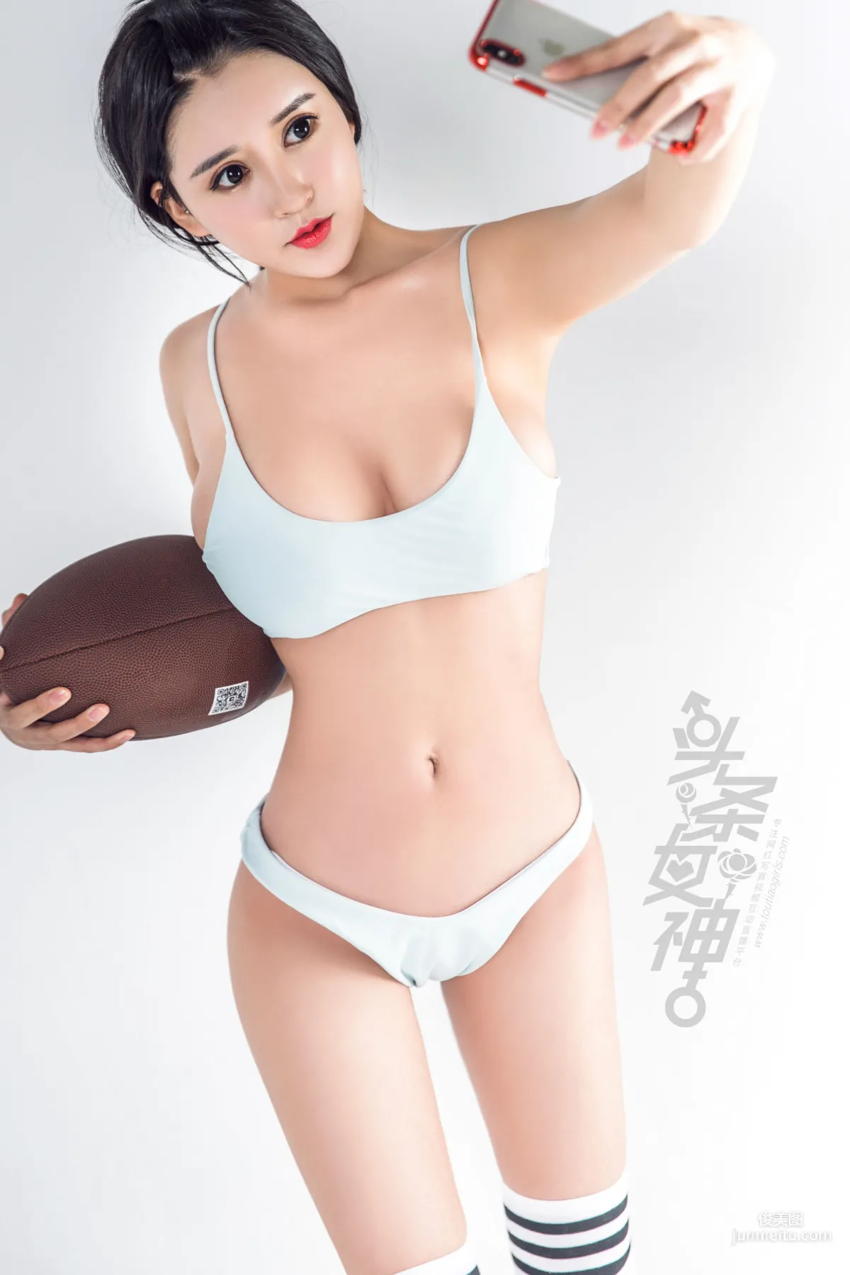 白一晗《超級碗女郎2》 [頭條女神TouTiao] 寫真集 14