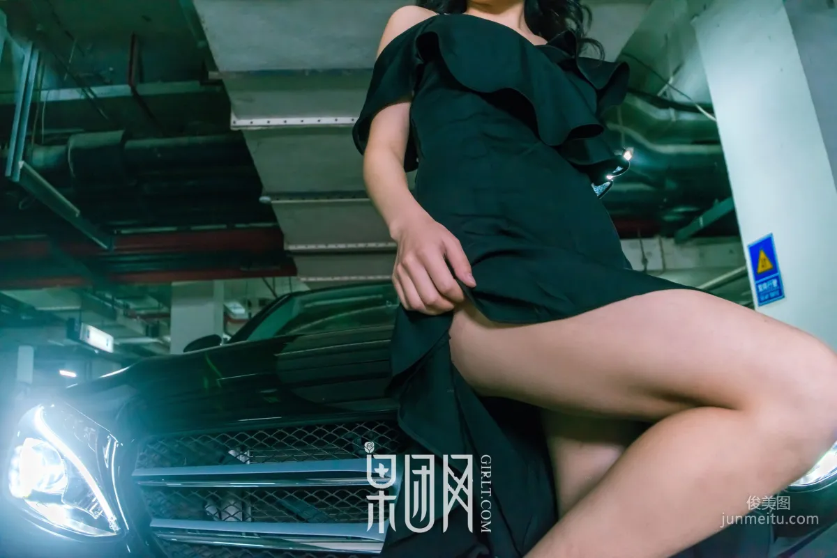 微微《美女vs豪車，你選擇哪個！》 [果團網Girlt] No.107 寫真集 15