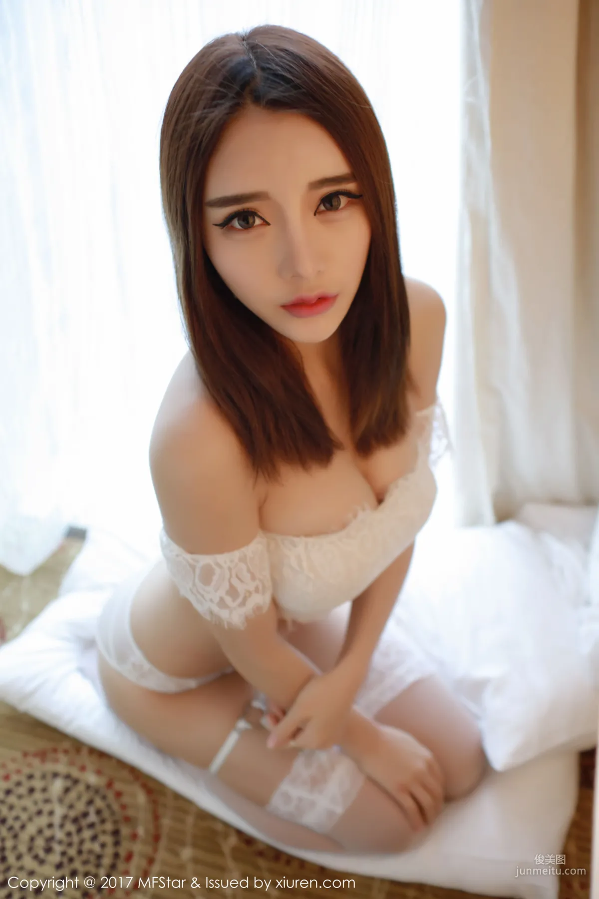 璐璐《白色蕾絲内衣》 [模範學院MFStar] VOL.113寫真集 27