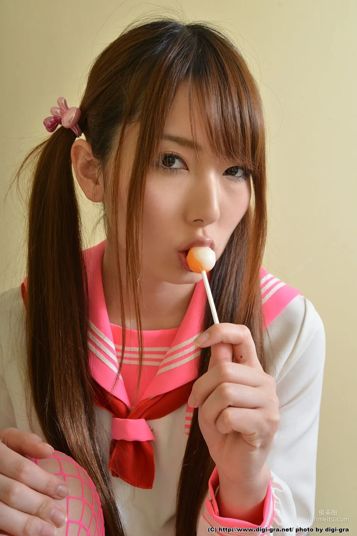 Yui Hatano 波多野結衣 紅色絲襪學生制服 Set02 [Digi-Graデジグラ] 寫真集 38