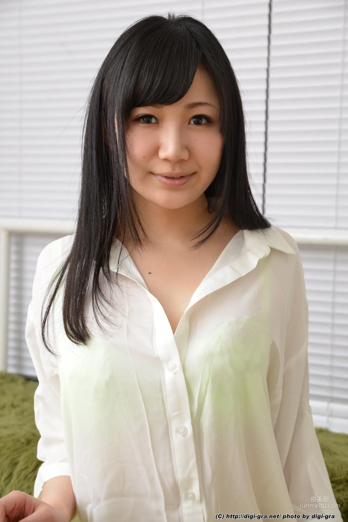 星川麻紀 Set3 白襯衫+綠色絲襪系列 [Digi-Graデジグラ] 寫真集 24
