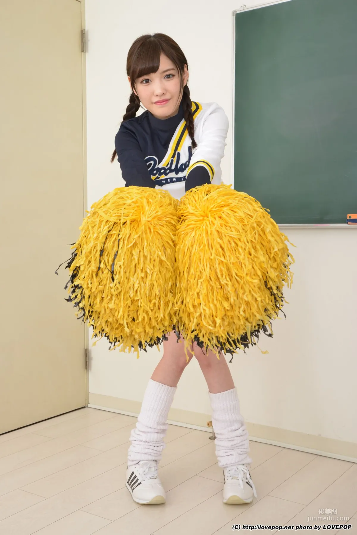 橋本ありな Arina Hashimoto 制服美少女Set06 [LovePop] 寫真集 11