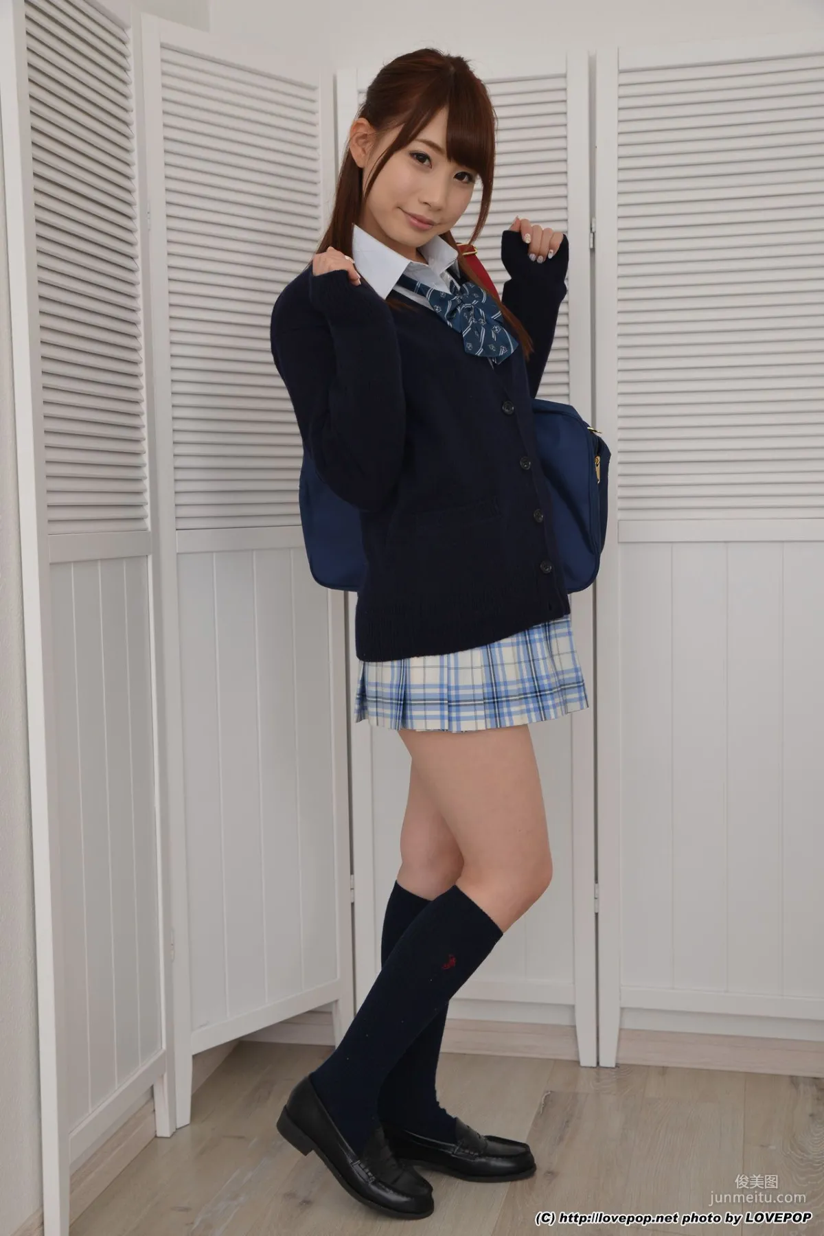 Rui Hasegawa 長谷川るい/長谷川留衣 校服 Set4 [LovePop] 寫真集 2