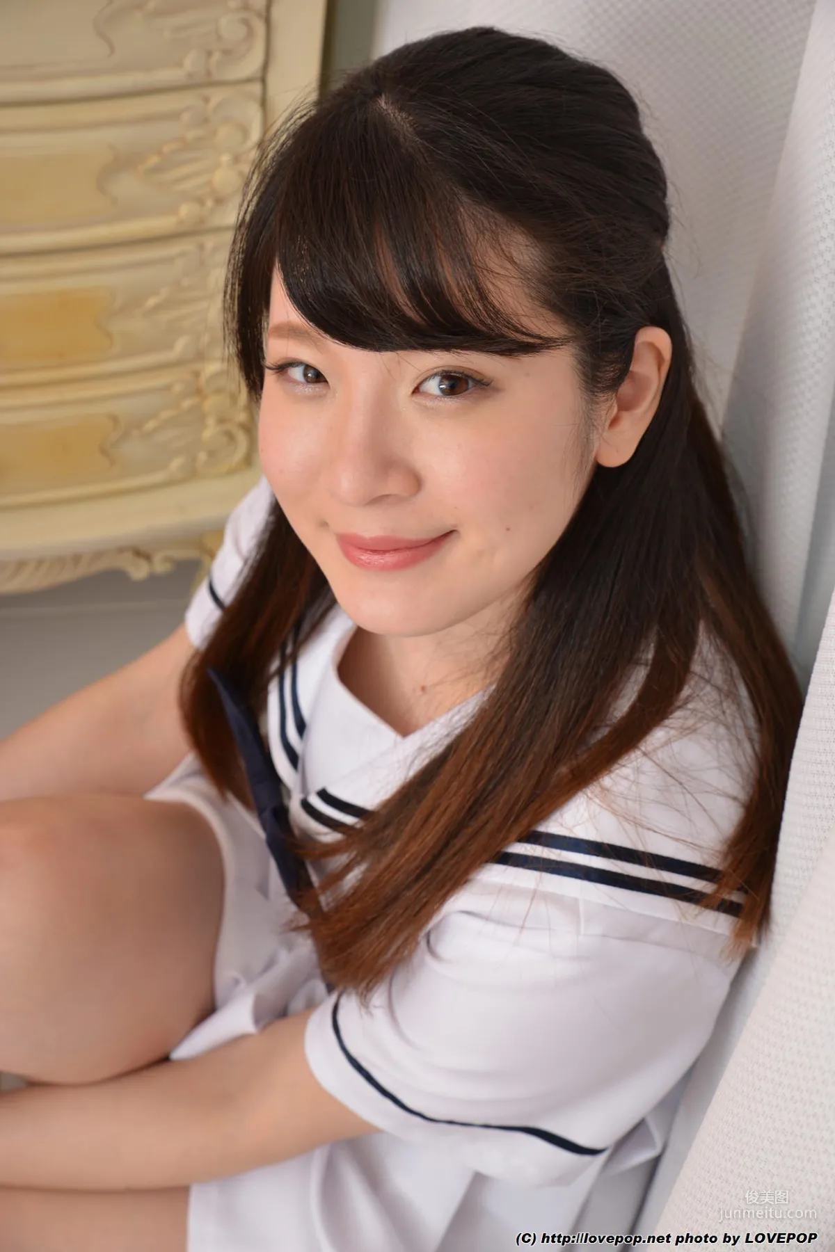 Aoi Kousaka 香坂葵 學生裝 Set1 [LovePop] 寫真集 29
