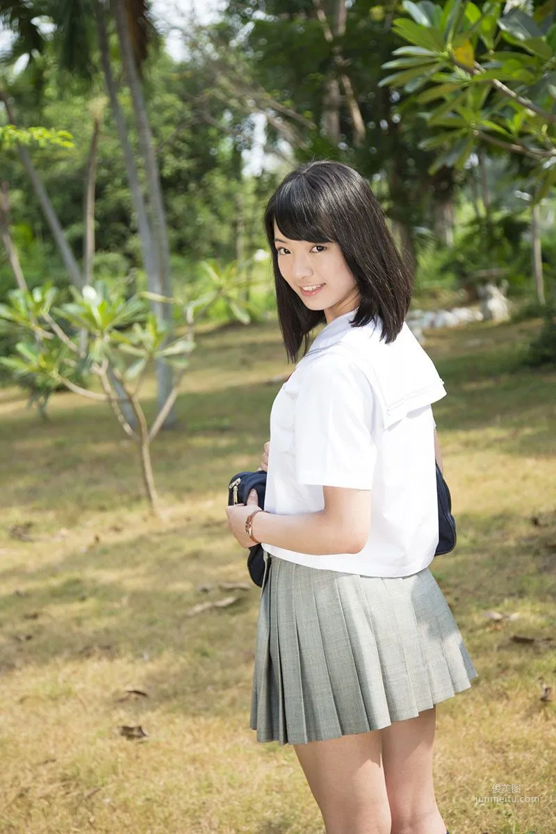 New Girl Collection 長澤遙香 [PB] 寫真集 38