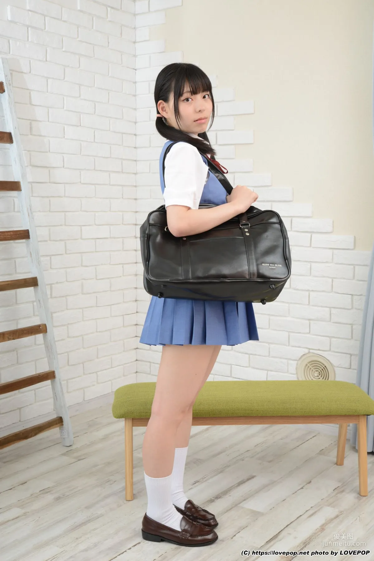 Chiaki Narumi 鳴海千秋/鳴海千秋 Set04 [LovePop] 寫真集 6