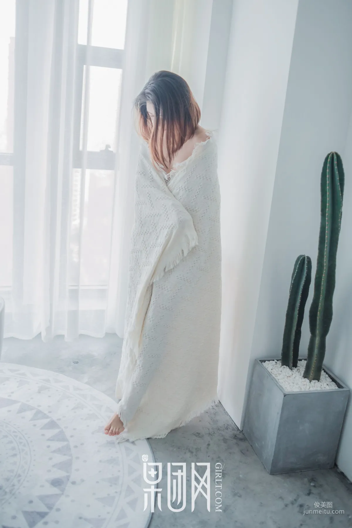 《驕傲的芭比女神墜落凡間！》 [果團Girlt] No.120 寫真集 24