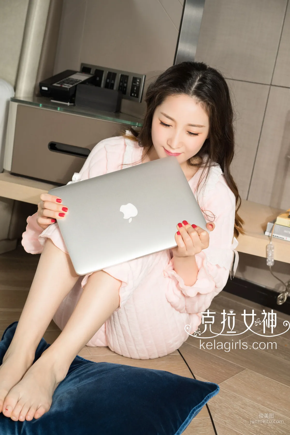 杨暖《静谧的清晨》 [克拉女神Kelagirls] 写真集25
