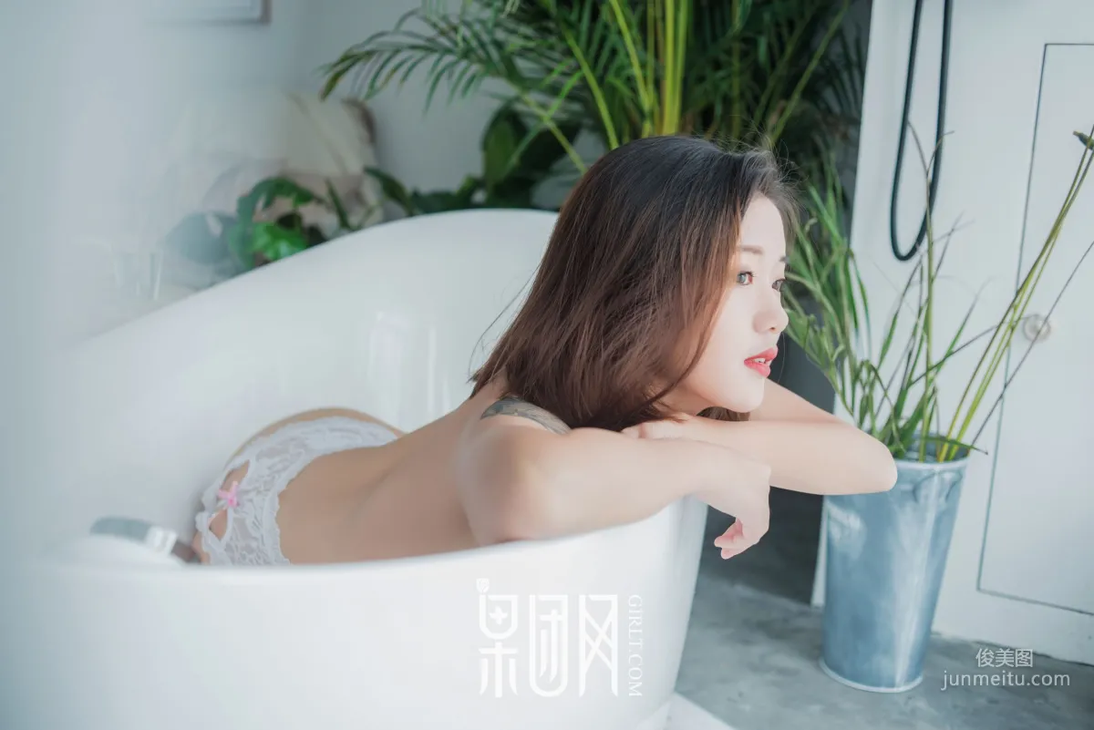 《驕傲的芭比女神墜落凡間！》 [果團Girlt] No.120 寫真集 8