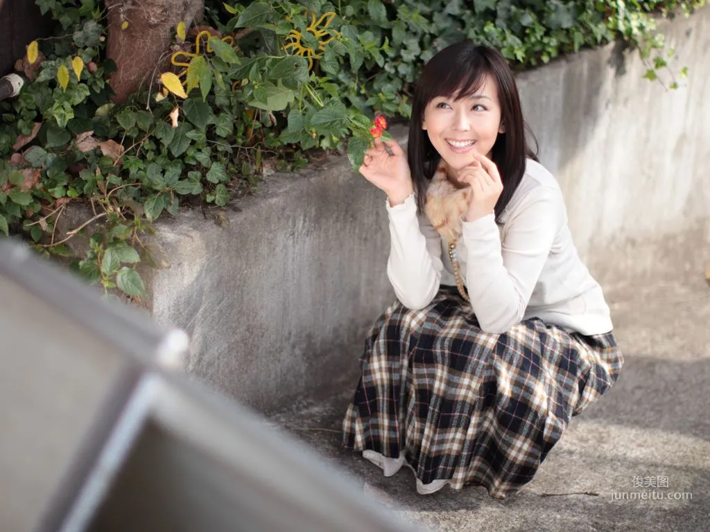 [Watch] Photogenic Weekend 伊藤えみ Emi Ito 写真集39