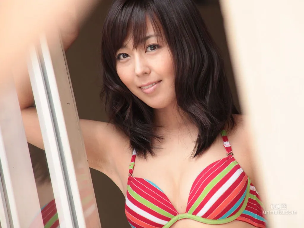 [Watch] Photogenic Weekend 伊藤えみ Emi Ito 写真集45