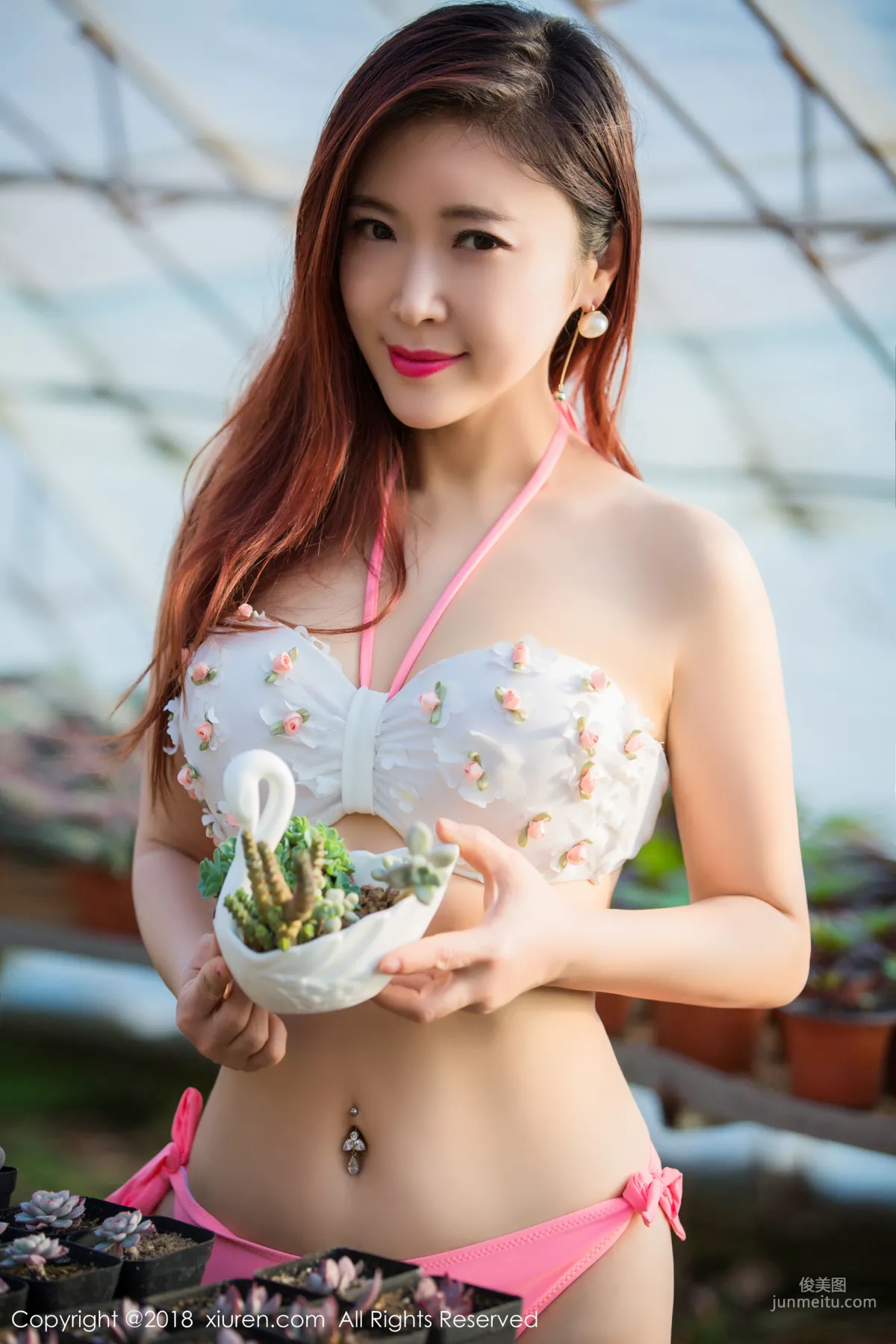 西希白兔《花房》 [秀人XiuRen] No.924 寫真集 5