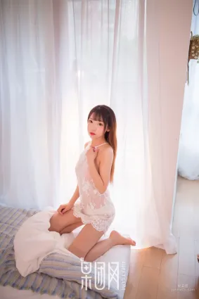 《可愛蘿莉大膽嘗試蕾絲誘惑！》 [果團Girlt]熊川紀信 No.012 寫真集